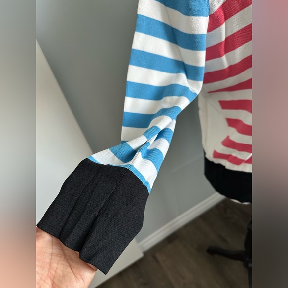 Cropped Cardigan - Picture 5 of 9